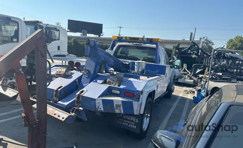 2012 Ford F550 Super Duty z USA, uszkodzony, nr VIN 1FDUF5GT8CEA89459